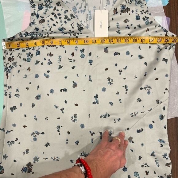 Vince Floral-print Hammered-satin Midi Dress In Sage Green.Size XL - Picture 15 of 16